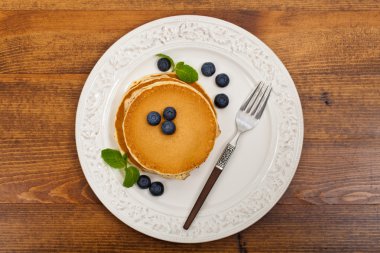 Yaban mersinli ayran krep