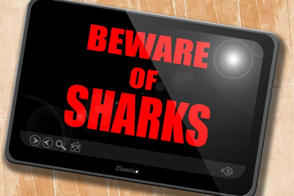 Cuidado con la señal de tiburones —  Fotos de Stock