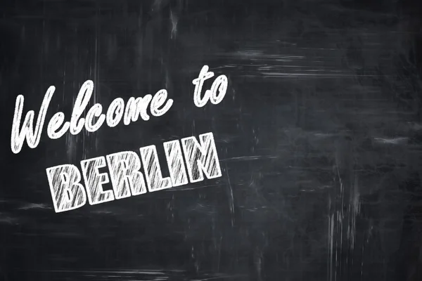 Schoolbord achtergrond met krijt letters: Welkom bij Berlijn — Stockfoto