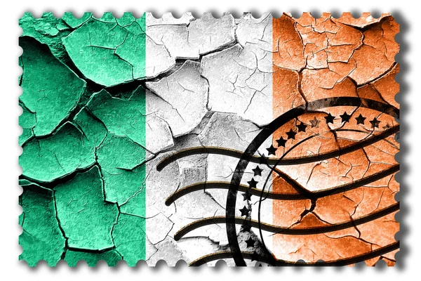 Grunge bandera de Irlanda con algunas grietas y aspecto vintage — Foto de Stock