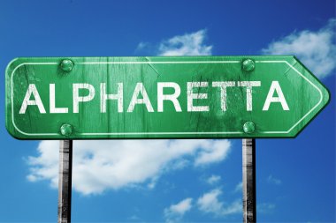 alpharetta yol işaret, yıpranmış ve hasarlı bir görünüm