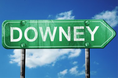 downey yol işaret, hasarlı ve aşınmış bak