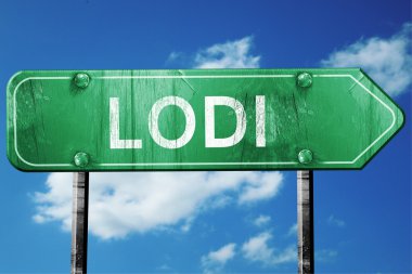 lodi yol işaret, hasarlı ve aşınmış bak