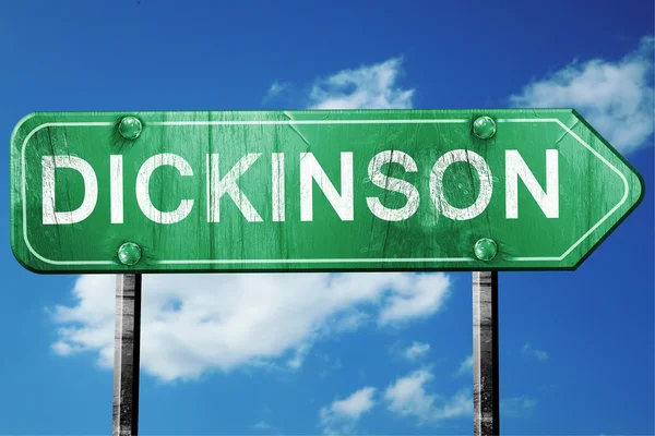 디킨슨도로 표지판, 착용 및 손상 보고 — 스톡 사진
