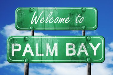 Palm bay vintage yeşil yol işareti mavi gökyüzü arka plan ile