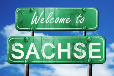 Sachse vintage yeşil yol işareti mavi gökyüzü arka plan ile