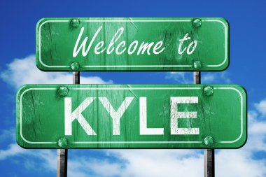 Kyle vintage yeşil yol işareti mavi gökyüzü arka plan ile