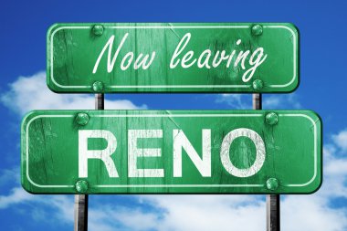 Reno, yeşil vintage yol işaret ile kaba yazı bırakarak