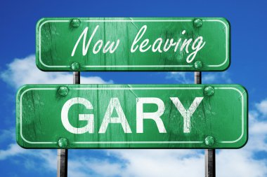 Gary, yeşil vintage yol işaret ile kaba yazı bırakarak