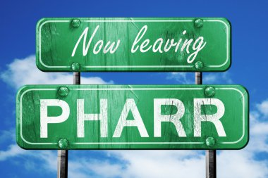 Pharr, yeşil vintage yol işaret ile kaba yazı bırakarak