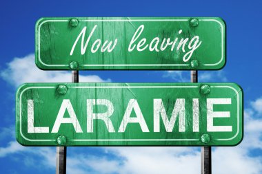 Laramie, yeşil vintage yol işaret ile kaba yazı bırakarak