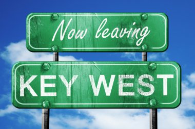 Key west, yeşil vintage yol işaret ile kaba yazı bırakarak