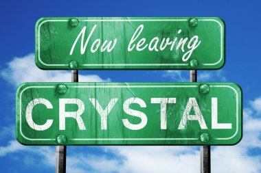Kristal, yeşil vintage yol işaret ile kaba yazı bırakarak