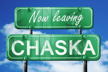 Jaroslav, yeşil vintage yol işaret ile kaba yazı bırakarak