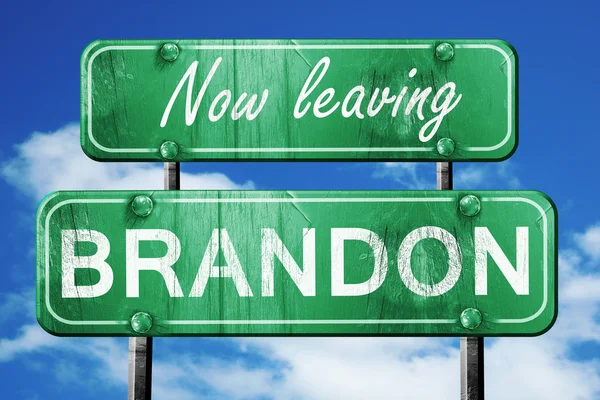 Brandon, yeşil vintage yol işaret ile kaba yazı bırakarak