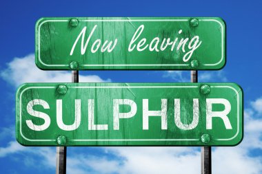 Kükürt, yeşil vintage yol işaret ile kaba yazı bırakarak