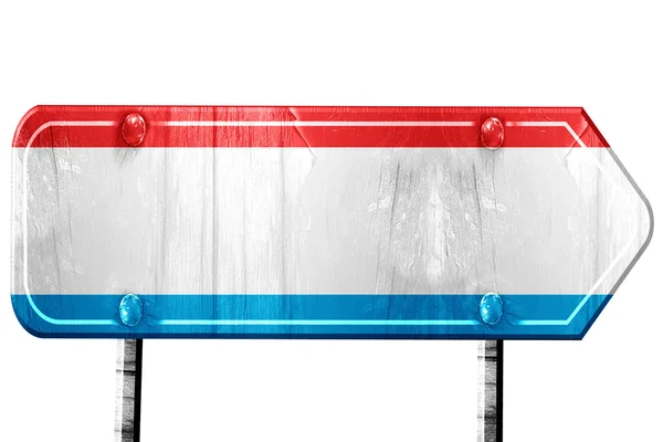 Bandera de Luxemburgo, representación 3D, señal de tráfico sobre fondo blanco —  Fotos de Stock