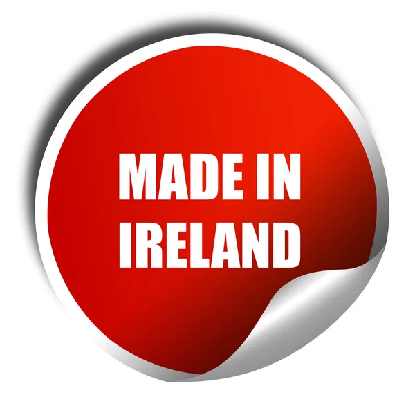 Feito em irlanda, renderização 3D, adesivo vermelho com texto branco — Fotografia de Stock
