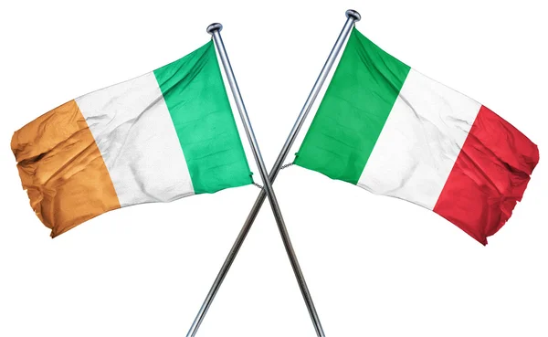 Irische Flagge mit italienischer Flagge, 3D-Darstellung — Stockfoto