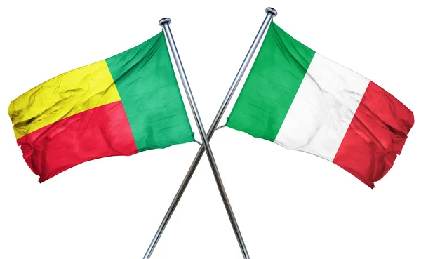 Bandiera Benin con bandiera Italia, rendering 3D — Foto Stock