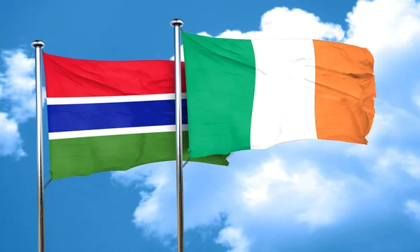 Gambia-Flagge mit irischer Flagge, 3D-Darstellung — Stockfoto
