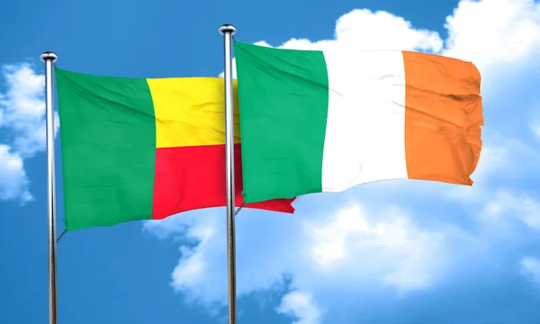 Benin Flagge mit irischer Flagge, 3d Rendering — Stockfoto