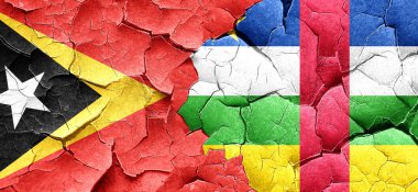 Doğu timor bayrağı ile bir grunge c Orta Afrika Cumhuriyeti bayrağı