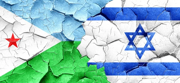 Bandiera Gibuti con bandiera israeliana su un muro incrinato — Foto Stock