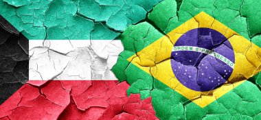 Kuveyt bayrağı bir grunge Brezilya bayrağı ile duvar kırık