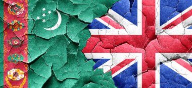Türkmenistan bayrağı bir grunge Büyük Britanya bayrağı ile wa kırık