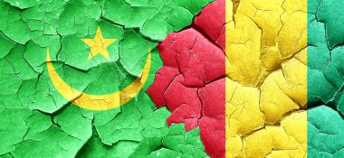 Bir grunge Gine bayrağı ile Moritanya bayrak duvar kırık