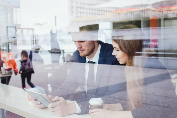 Business people in cafe — Stock Photo, Image