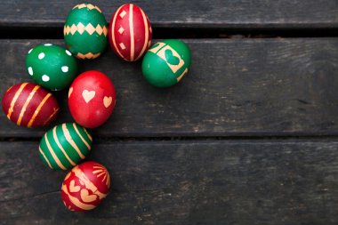 Paskalya renkli yumurtalar