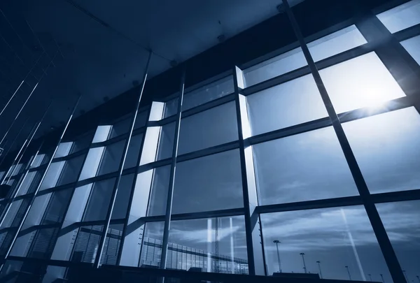 Interior del edificio de oficinas —  Fotos de Stock