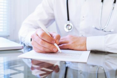 El yazma doktor