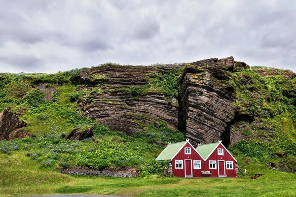 Традиційні будинки в Ісландії — стокове фото