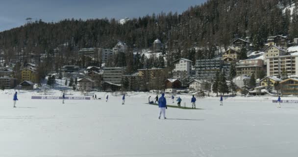 St. Moritz Cricket op ijs — Stockvideo