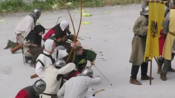 Ejército medieval de cerca — Vídeo de stock