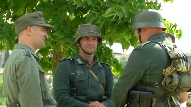 German soldier during a WWII reenactment — Stock Video