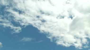 Acroaria (efsanevi akrobatik Yamaç Paraşütü Dünya Kupası sırasında gökyüzünde iki paraşütler)