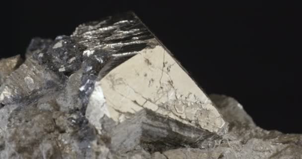 Minerale Pyriet Dodecaëder — Stockvideo
