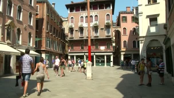 A venetian square — Stock Video