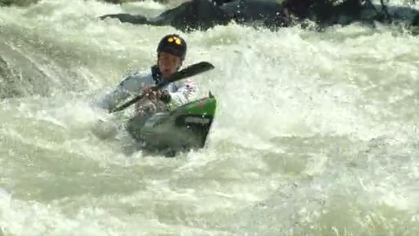 Wildwater canoeing man slow motion — Stock video