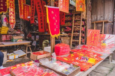 Piyasadaki geleneksel Çin hatıraları