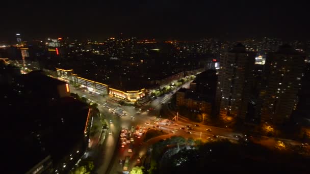 Vista notturna del ponte e della città a Shanghai Cina — Video Stock