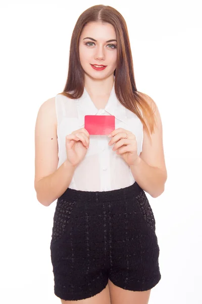 Femme détenant une carte de crédit vide — Photo