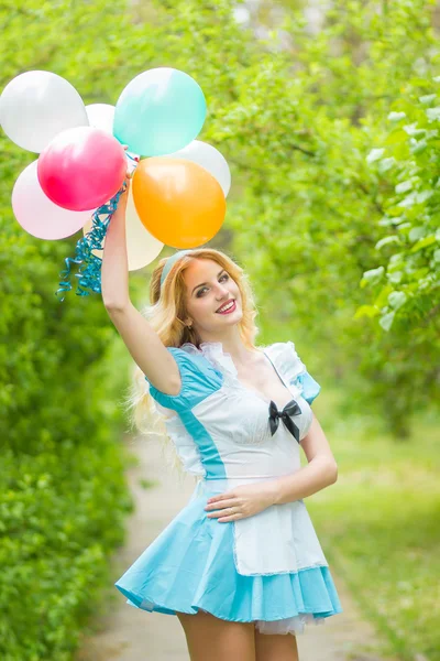 Portrait of a beautiful young blonde — Stock Photo, Image