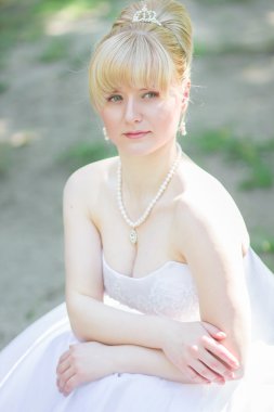 açık havada çok güzel bir gelin