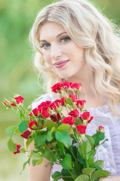 Retrato de mujer belleza —  Fotos de Stock