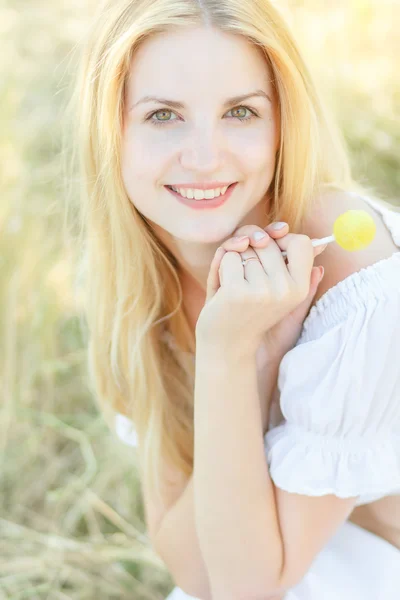 Young sexy woman — Stock Photo, Image